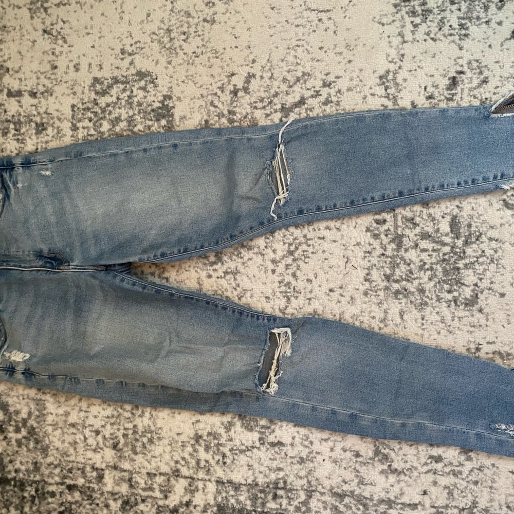American Eagle high waisted ripped jeans